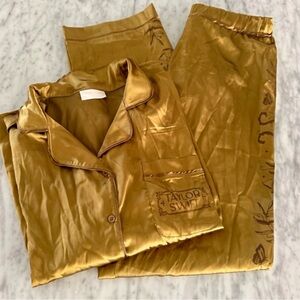 Fearless Gold Satin Pajama Set L - TAYLOR SWIFT